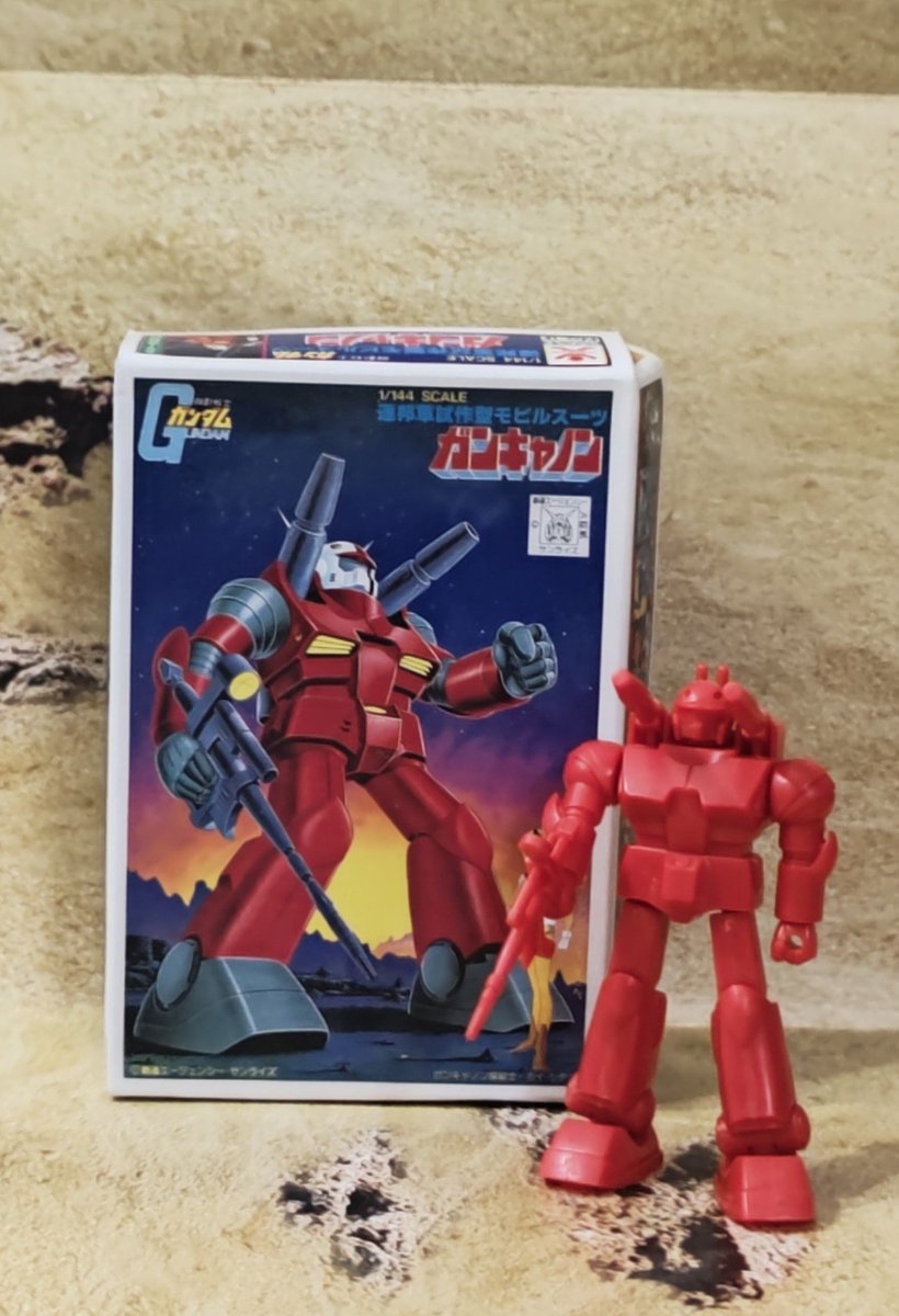 chaasandesu's tweet photo. パチ·簡単仕上げ編
(時系列はバラバラ😚)
其の七
ガンプラコレクション
ガンキャノン😁
(全塗装１日仕上げ)

分かってたけどちっちゃ🤣
マッシブ感が仕事してねぇ😆

HGのガン(ダムっぽくしてみた)キャノン
君と比較🥴

サイズ的には半分なはず…
そうは見えませんな🤭

#茶ぷら紹介 https://t.co/1gmKIIhXj4