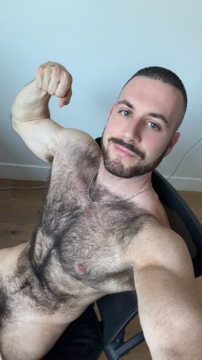 Brooksattack's tweet photo. Only check comments if you’re🏳️‍🌈 https://t.co/P1nggou4Ul