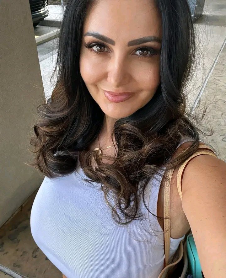 offiavaaddams's tweet photo. Beauty isn't just what you see, it's what you feel 💖 https://t.co/kpRTBzz0E8
