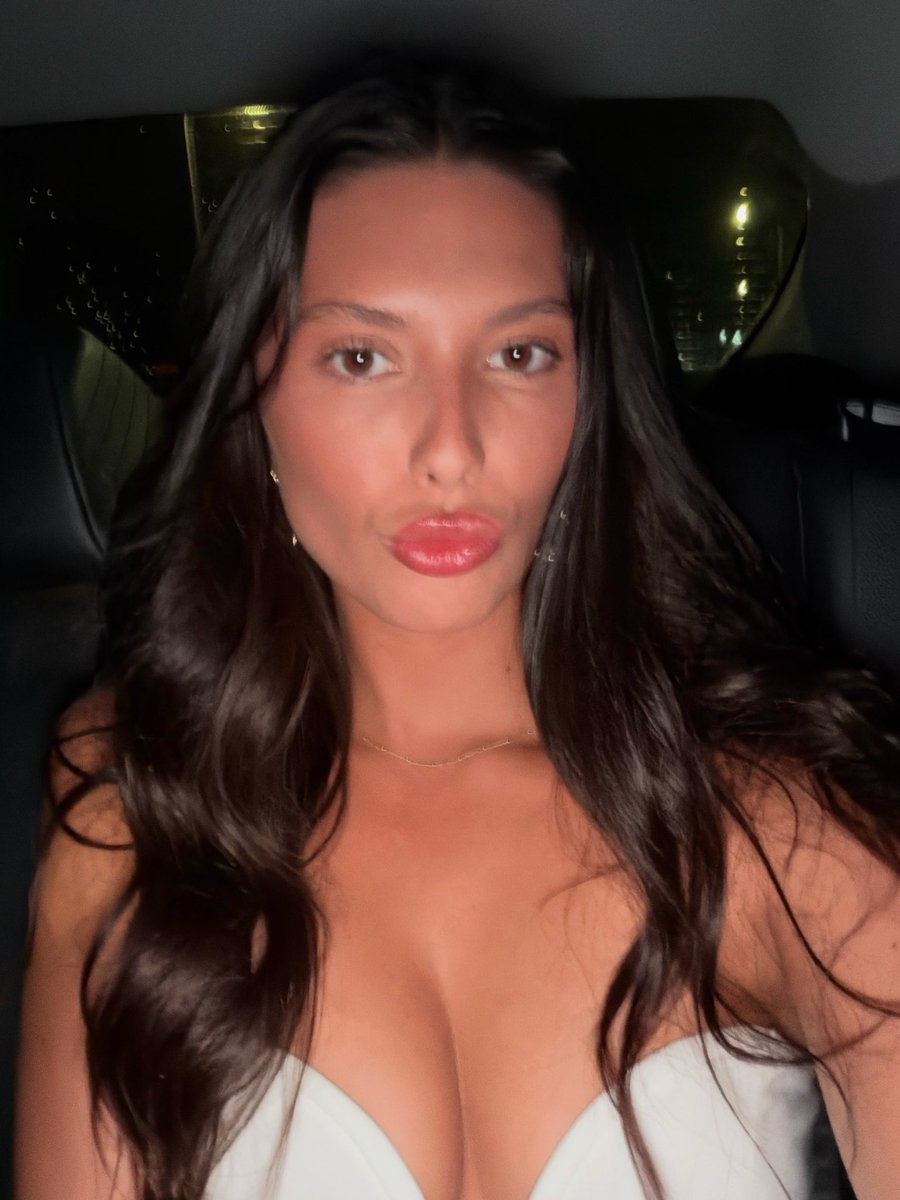 brattypaige_'s tweet photo. U don’t deserve me https://t.co/fqTWMnFX1w