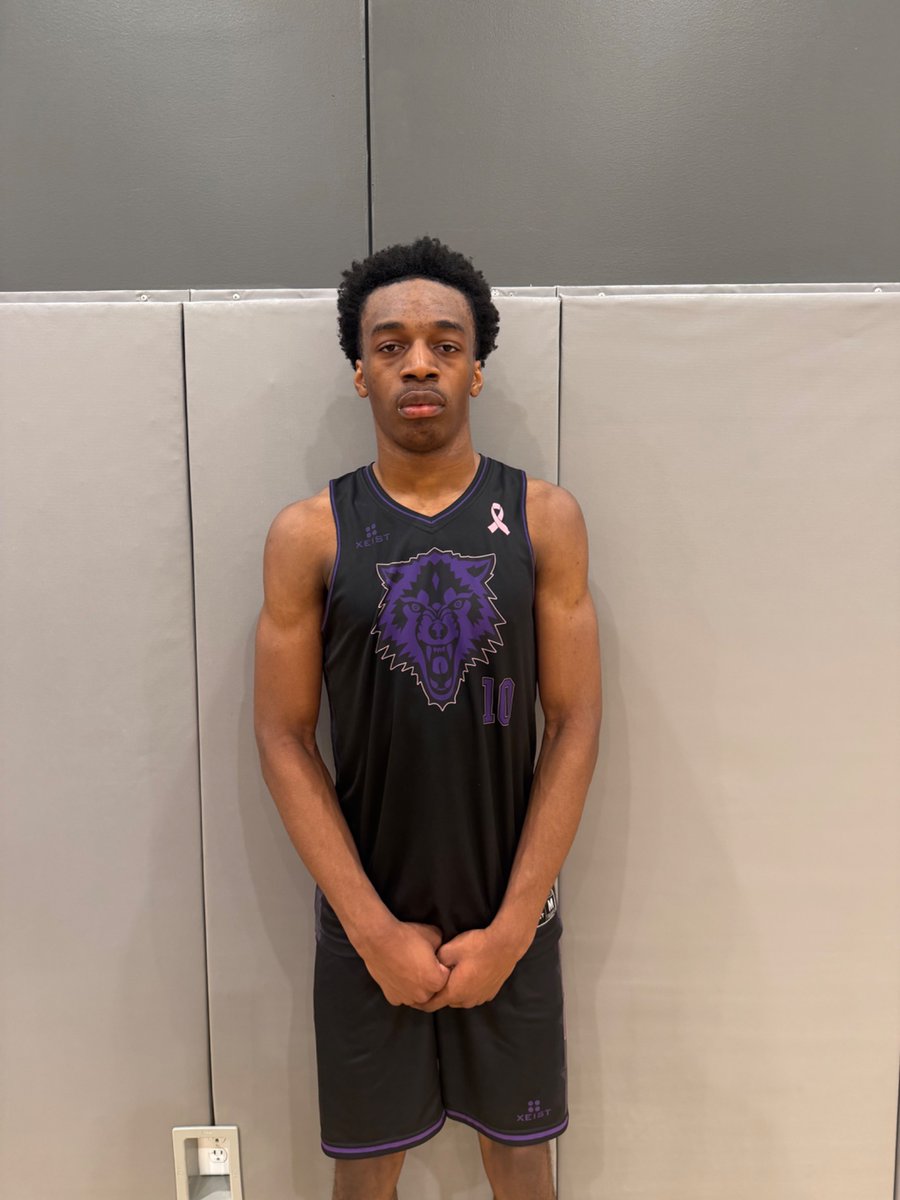 theCBGLive's tweet photo. 2027 Josiah Hanna with 26 pts in the win for GA Rise Academy versus 2028 Lucas Wabola who finished with 17 for JCM Black in the JUCO Prep Showdown.
#CBG #RunIt https://t.co/CrwlfQqtnS
