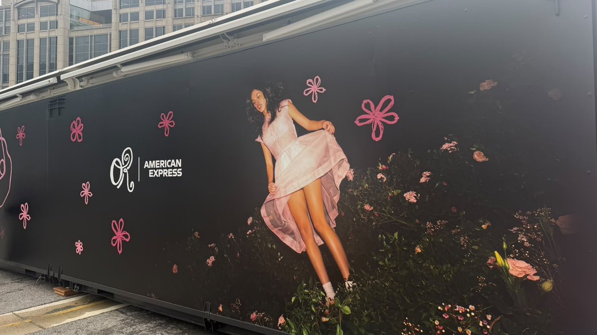 OliviaRodrigoPE's tweet photo. Perú its here!! 🇵🇪📍 One of our staff visited the pop-up "The Unraveled Tour" presented by American Express. 💜✨ https://t.co/CZKJIiFLaZ
