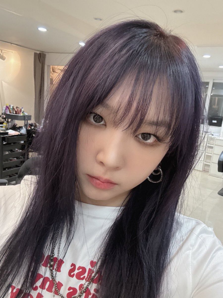 picsjiwoo1's tweet photo. oh my god
#KARD #카드 #JIWOO #지우 #HiddenKard #BackToLife
#NOWHERE #WhereToNow_Part2 #HappyJIWOOday https://t.co/FFnrT1sboi
