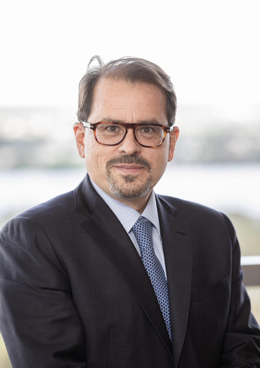Pri_usabr1's tweet photo. ESSE É O MINISTRO FLORIANO DE AZEVEDO MARQUES NETO, escolhido por LULA para o TSE e colega de docência de ALEXANDRE DE MORAES na USP.

Foi ele quem reverteu a decisão do TRE-PR e BARROU a candidatura de Deltan Dallagnol.

A eleição é amanhã. Coincidência? https://t.co/f8loRm8ZWE