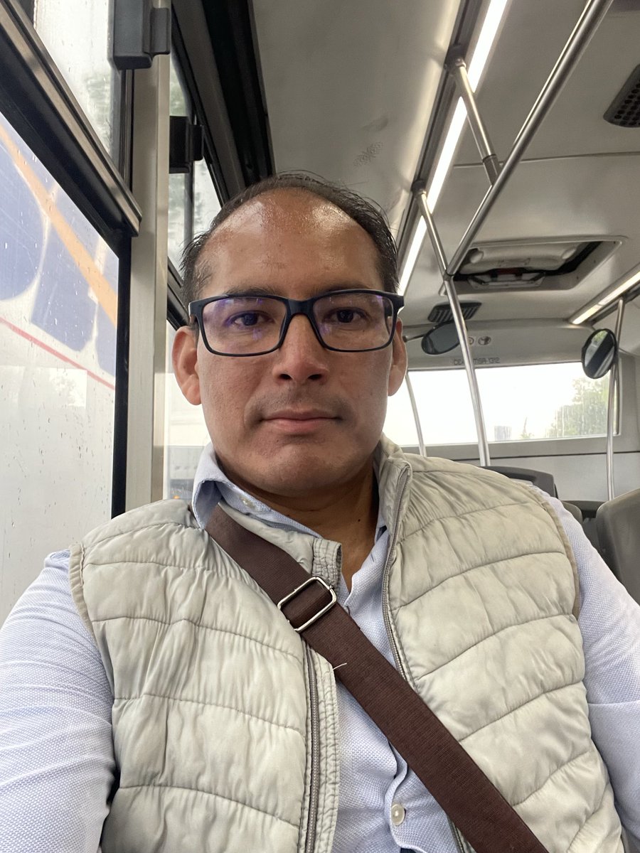 LicFerPaz's tweet photo. Un pequeño recorrido por la CDMX…

Disfrutar sus rincones, caminar por pequeñas calles llenas de historias y descubrir esa magia que solo la Ciudad de México sabe regalar.

Porque a veces, perderse un poco es la mejor manera de encontrarse. 
#FerPaz #Fdo #ElArteDelDiseño #CDMX https://t.co/ib0xfn2boJ