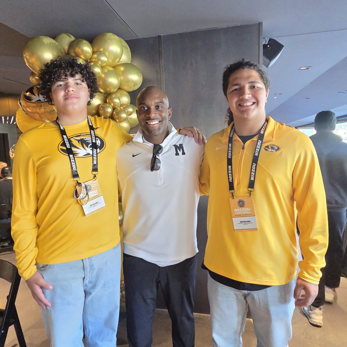 BCole2028's tweet photo. Really enjoyed my time with @MizzouFootball today. Thank you @CoachDNic @coachbrianearly @SabbathJoseph @romandg3 @CoachTwe for the invite and hospitality. https://t.co/jWjh8nvL68