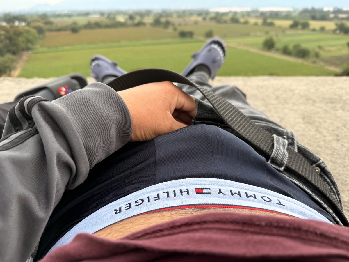 Gtx25xxXmzuh's tweet photo. A quien se le antojan dos? 🔥🤠🍆💦 https://t.co/aTAzBrwlZr