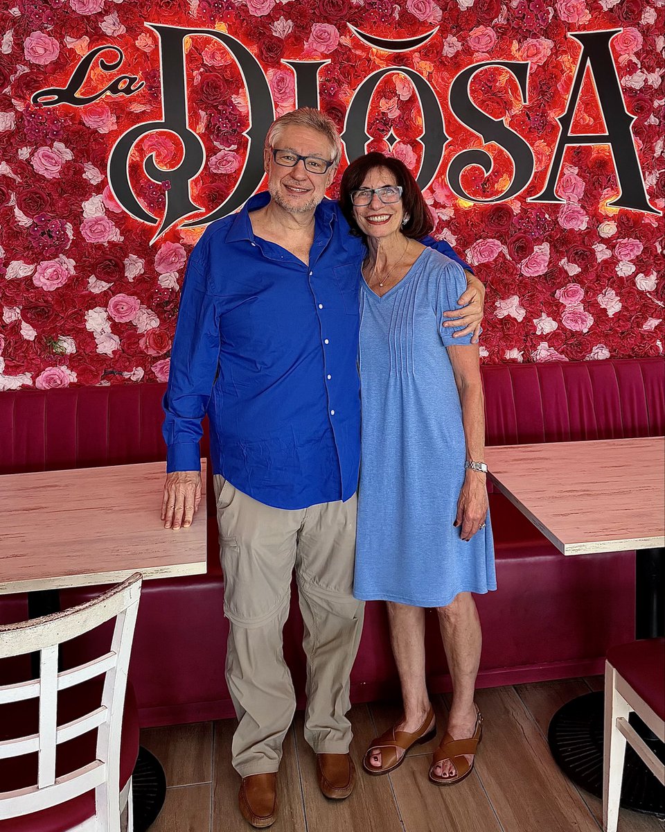 stevewright64's tweet photo. With my diosa today at restaurant La Diosa. It’s pretty amazing when you find someone who is loving, caring, brilliant, lovely and from a very different background — but on the same page with you. #dateday #caring #girlfriend #partner #couple https://t.co/V9DT36bBdl