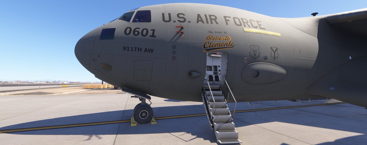 GoldenDomeAv's tweet photo. Forst attempt at liveries with the help
of #ChatGPT. Not bad at all, imo. #Pirates #Clemente #Pittsburgh #MSFS https://t.co/pam5IWubdM