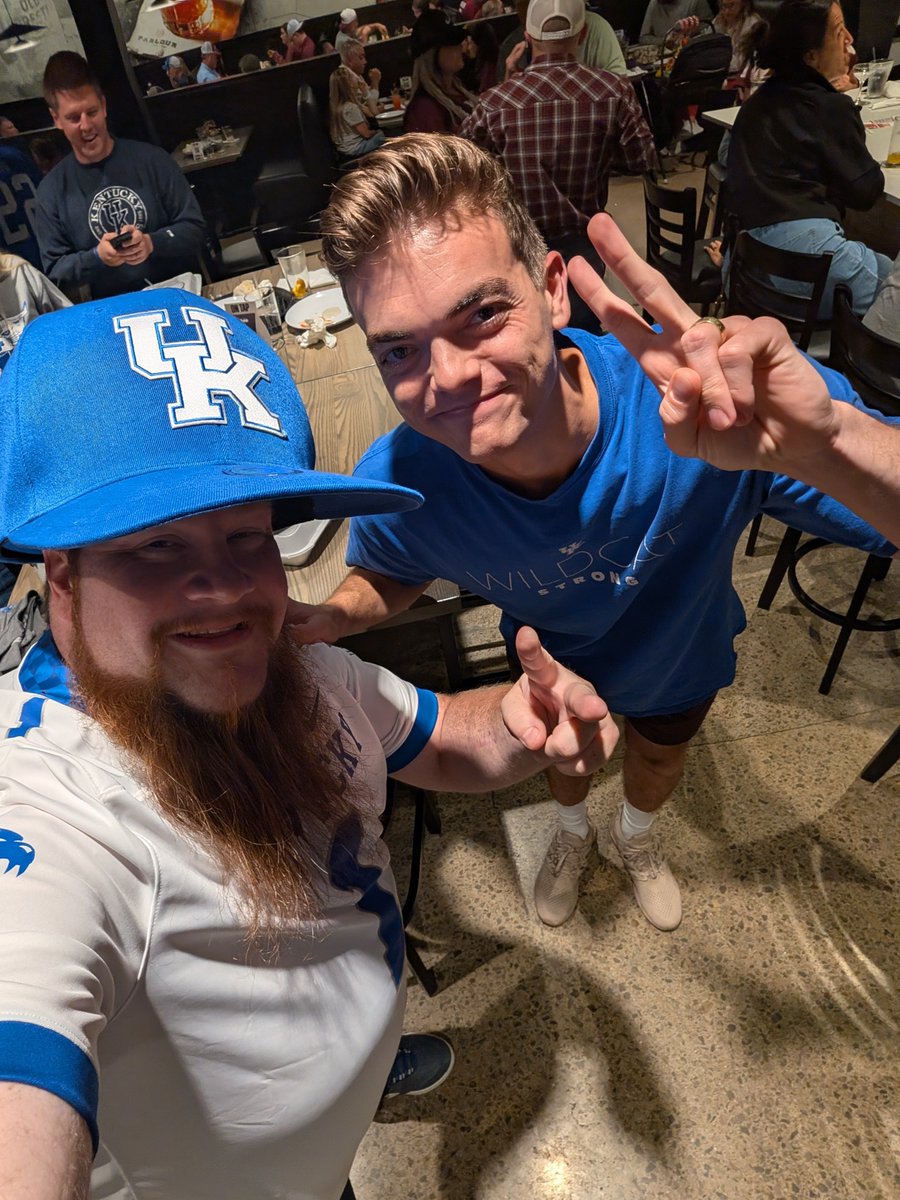 TheBentleyV's tweet photo. @ZGeogheganKSR @JackPilgrimKSR 
We freaking did it! Great seeing ya and watching them Cats get that dub! https://t.co/Q04AzfIMII