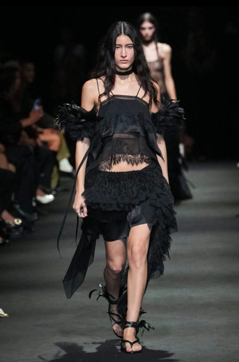 madamelocale's tweet photo. ann demeulemeester ss2027 ˙ . 𓏲ּ𝄢. 𖦹˙ https://t.co/smXGQYJsMO
