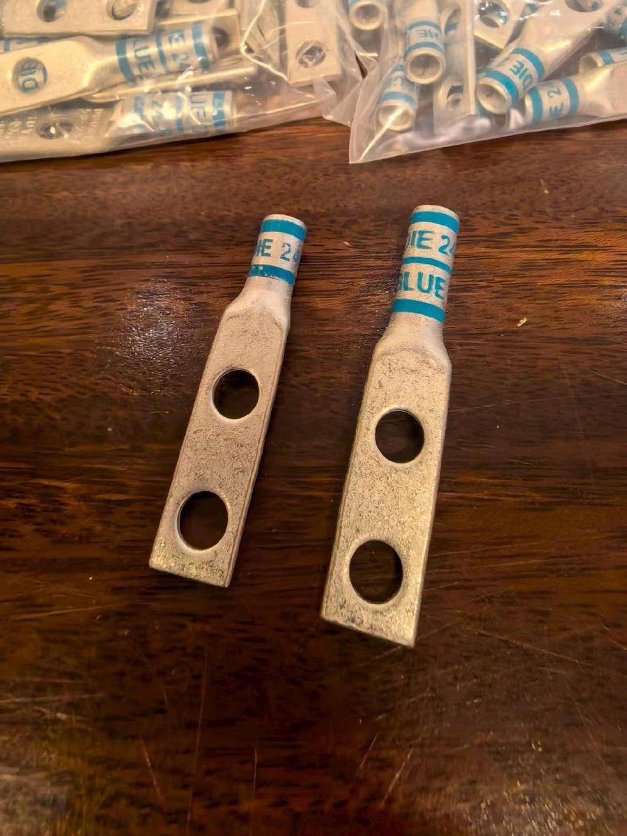 weiwei887362375's tweet photo. Heavy-Duty Two-Hole Copper Compression Lugs
#TwoHoleLugs #TwoHoleCableLugs #CompressionLugs #LongBarrelLugs #NEMALugs #CopperLugs #CableTermination #PowerConnections #ElectricalTerminals #IndustrialConnectors #ElectricalEngineering #CableLugSupplier
https://t.co/fb1NoRkVgy https://t.co/JbcGyBdFt2