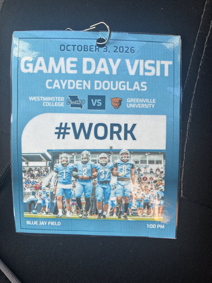 Caydendouglas5's tweet photo. Huge thank you too WestMo for the Game day visit. Love the atmosphere and experience at the hoco game! Thank you @JantzBradford @CoachKoustmer @Coach_Butts https://t.co/F1vdPzkLbu