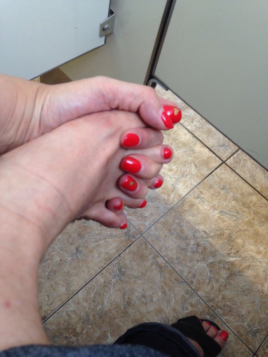 KStzabo's tweet photo. Otras patitas maduras ❤️‍🔥 https://t.co/ECzd7RweJ4