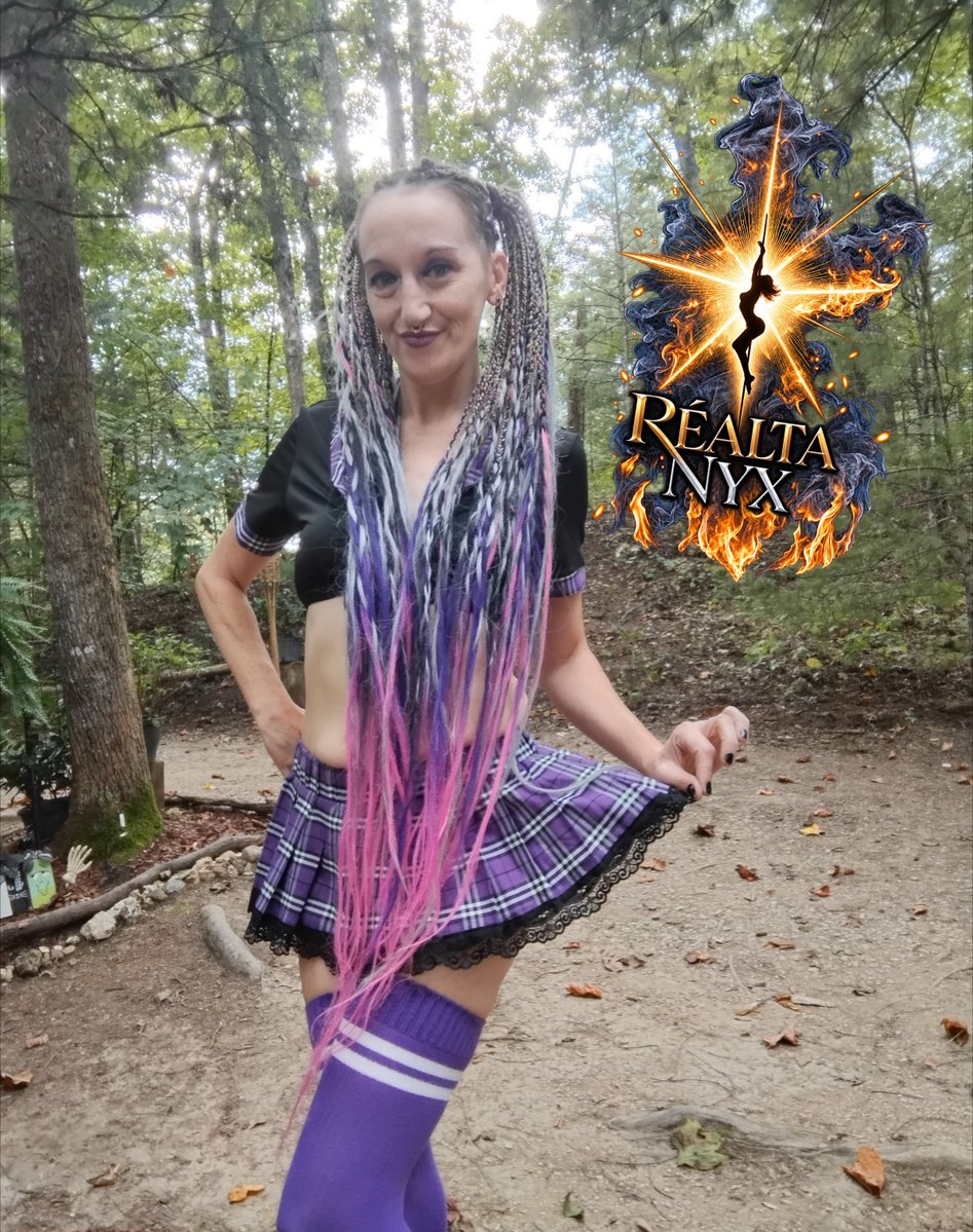 RealtaNyx's tweet photo. All these girls out here just GIVING away free content…
That’s your first fuck up.
You leave zero room for imagination.
Zero mystery.
Zero reason for a man to actually invest.
That’s why we charge for our XXX, lewd, and nude content. https://t.co/LFq8keMulQ