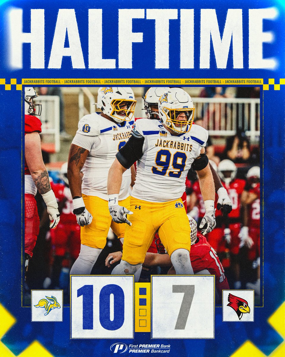 GoJacksFB's tweet photo. Up 3 at the break!

#GoJacks🐰 https://t.co/KXcC4oeTDU