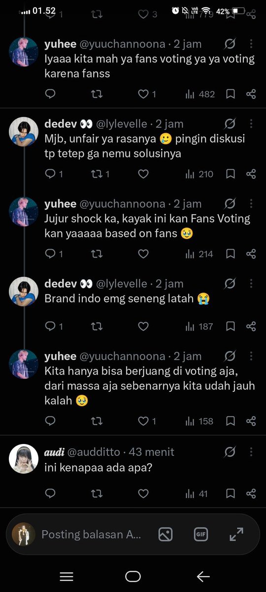 ahyeoncards's tweet photo. 9. MASUK LAGI KE POINT FANS YUSHI
( beberpaa fans, GAK SEMUA )

ada beberapa fans tuh ngeliat perihal promosi fans carmen ke AKUN TOSHIBA

MEREKA JULID, DAN NGERASA CURANG BANGET

mereka ngerasa 
“INI KAN FANS VOTING, YA FANS DONG YANG VOTING”

“ UNFAIR YA RASANYA…. “ 

kalo dari statement ini sih mereka ga terima kalo ADMIN TOSHIBA ikut donasi dan hype perihal VOTING CARMEN
