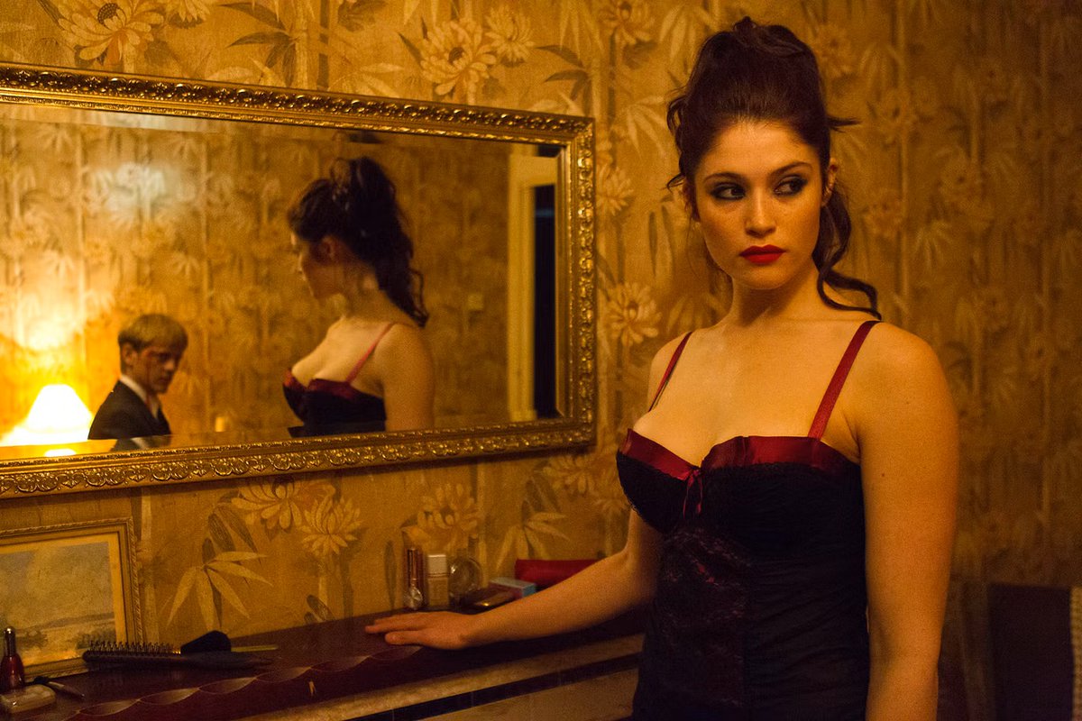 caseryback's tweet photo. Watching Neil Jordan's BYZANTIUM (2012) #31DaysofHorror https://t.co/WltJO4NsSU