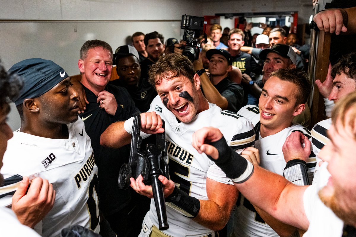 BoilerFootball tweet picture