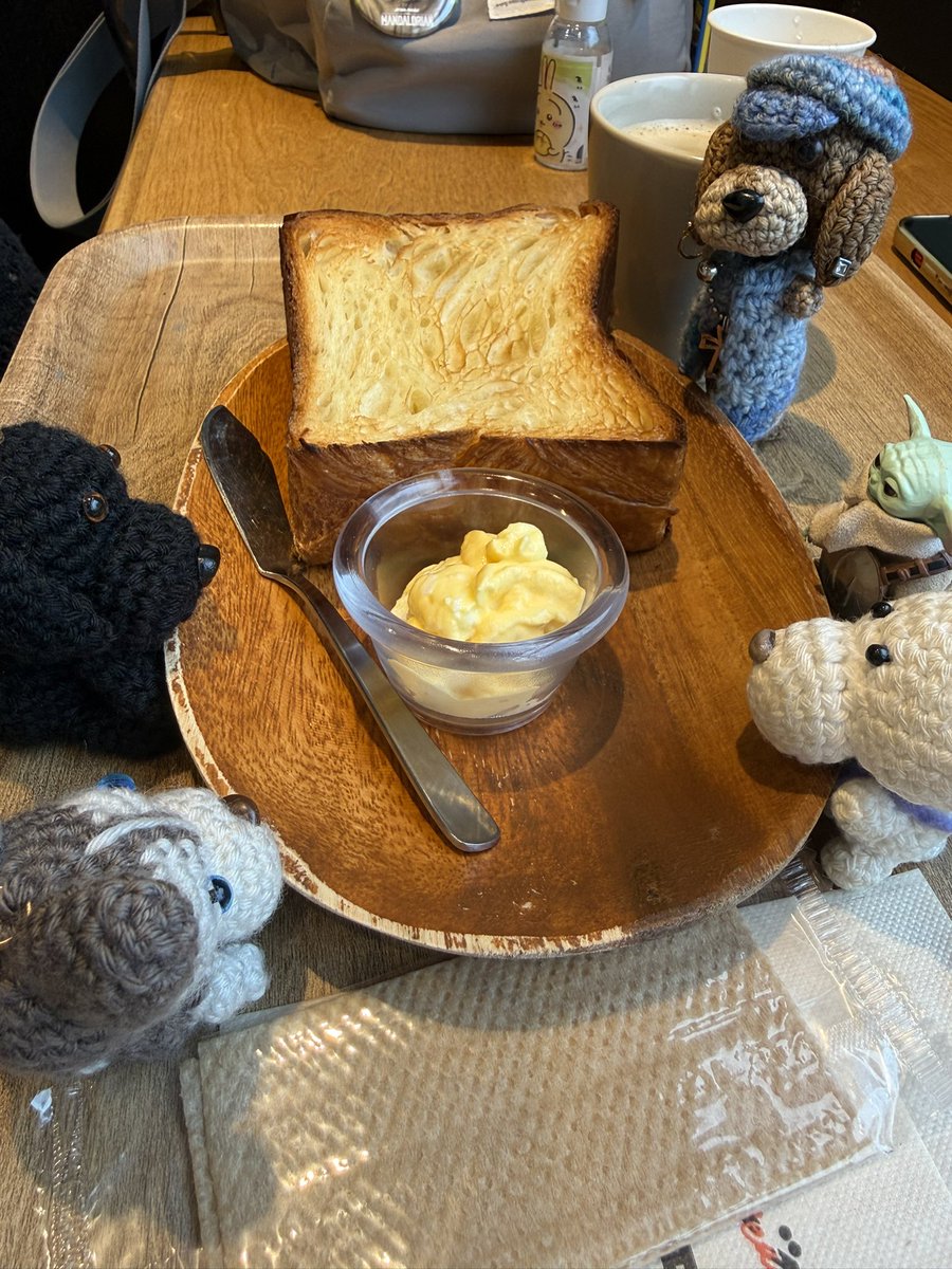 sinobujii's tweet photo. ここのデニッシュパンは最高じゃ‼️
#サトウカエデ https://t.co/xGGmcpEIoF