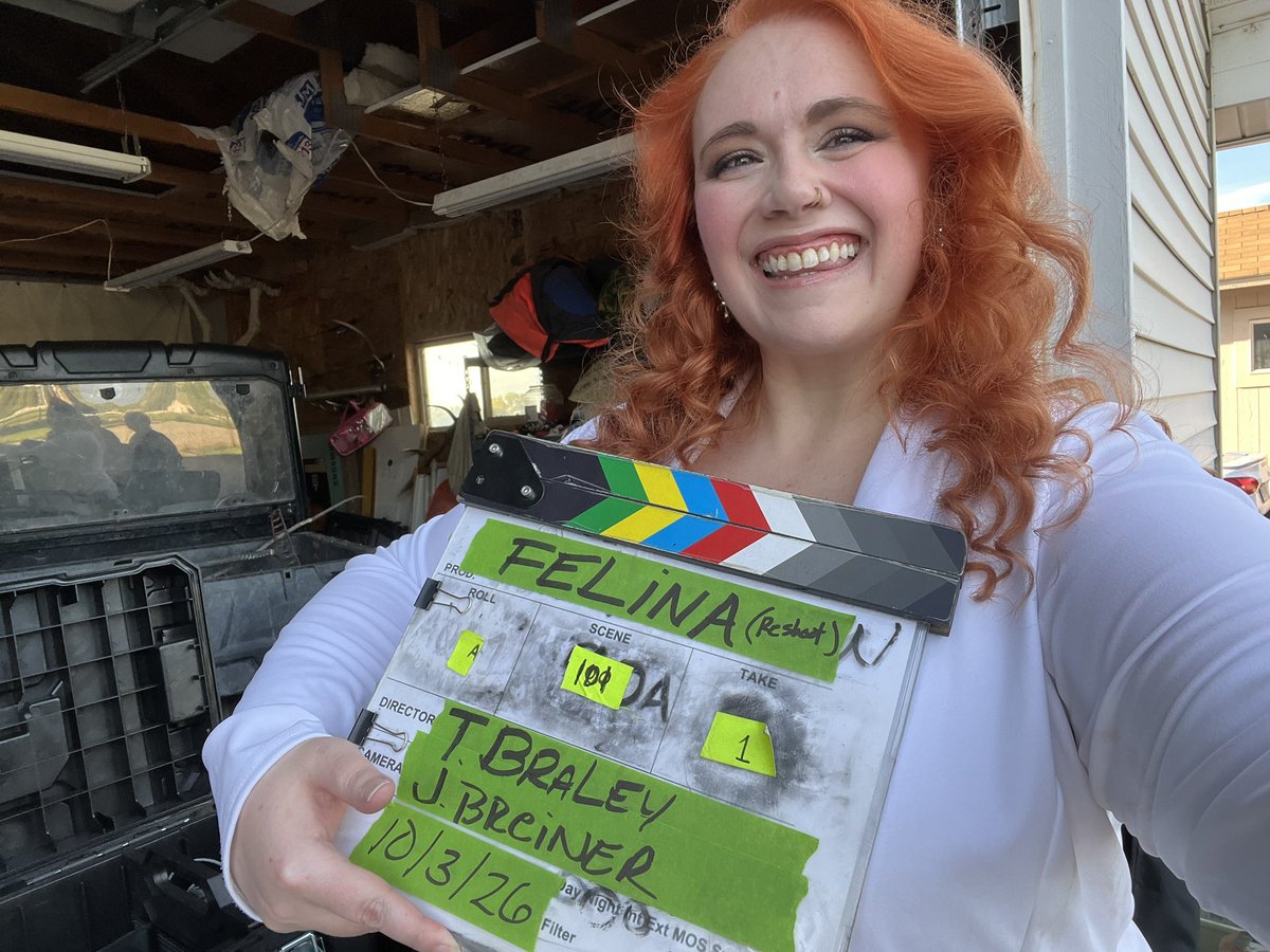 DakotaRaeMcK's tweet photo. Just when you thought it was over….😜🎬🎞️✨💋
Mobsters, Family, Revenge, oh my!💋🙌🏼🎬🎥✨🏜️🔫💰💄🍸👠
#thatsawrap🎬 #FelinaMovie #GJCasting #FilmsOfTheWesternSlope #BTS https://t.co/L7OzexhMXR