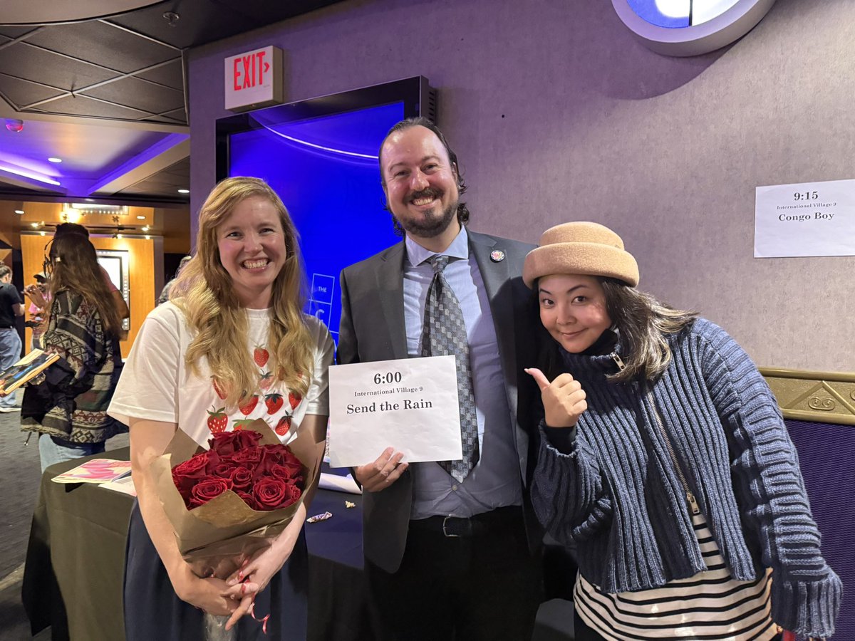 Count3D's tweet photo. The World Premiere for SEND THE RAIN was last night @VIFFest! Honoured to have done the Locations for this intimate film written and directed by @Hayley_Gray and Kaayla Whachell and starring @DylanPlayfair @immyyoume and Erika Prevost.  #sendtherain #viff #madeinCanada #Vancouver https://t.co/RNm6lYAGOq