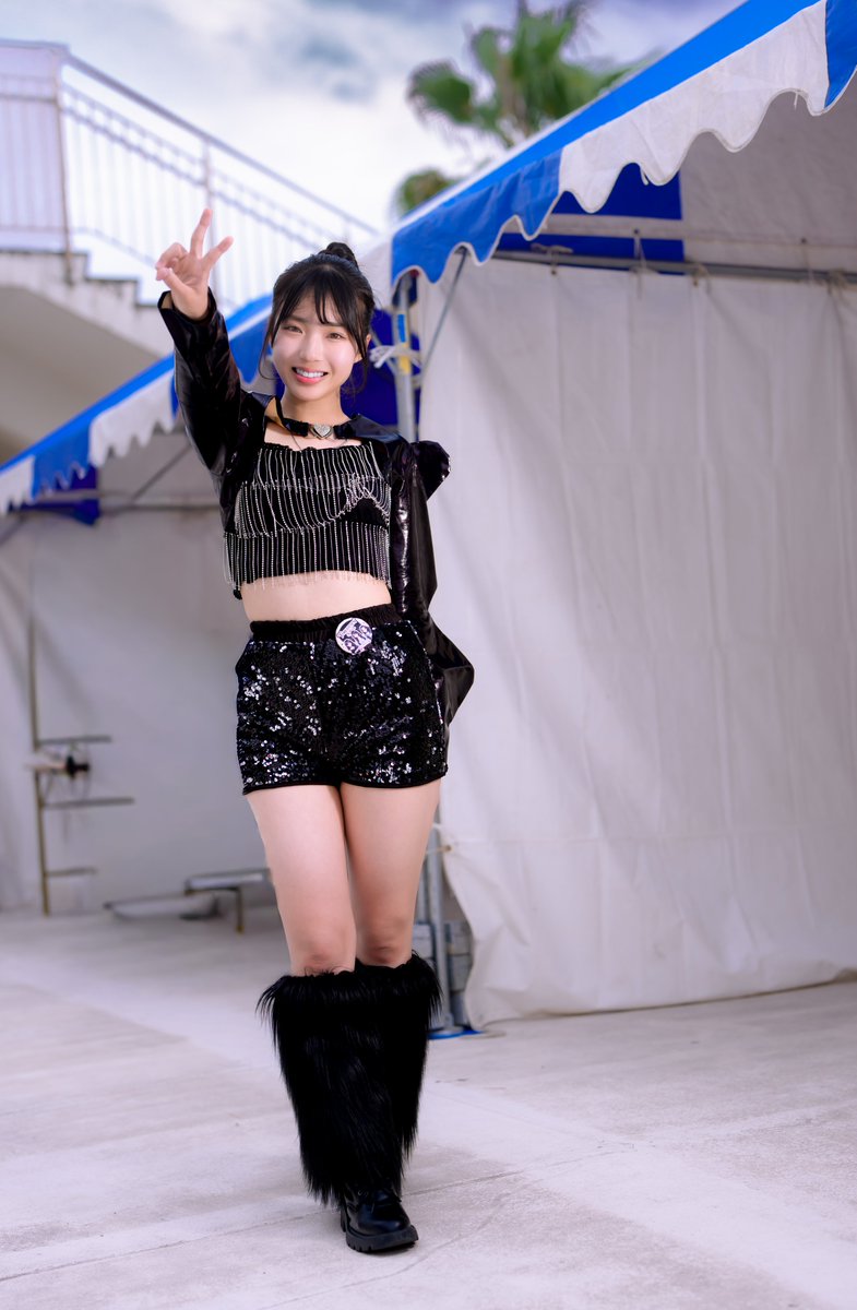 urraco1974's tweet photo. クロフェスで出会った至宝💎

佐賀を名乗るもメンバー3人中2名は宮崎在住らしい😆

2026.10.3.
稲毛海浜公園プール
クロフェス2026

#さとか(JK1)
#ForgottenSaga
@LUGENDpro https://t.co/iaYxwSBaua