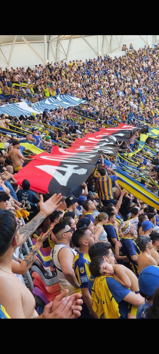 Guilleromo15's tweet photo. @DiarioOle https://t.co/8Gv8nQmQwC