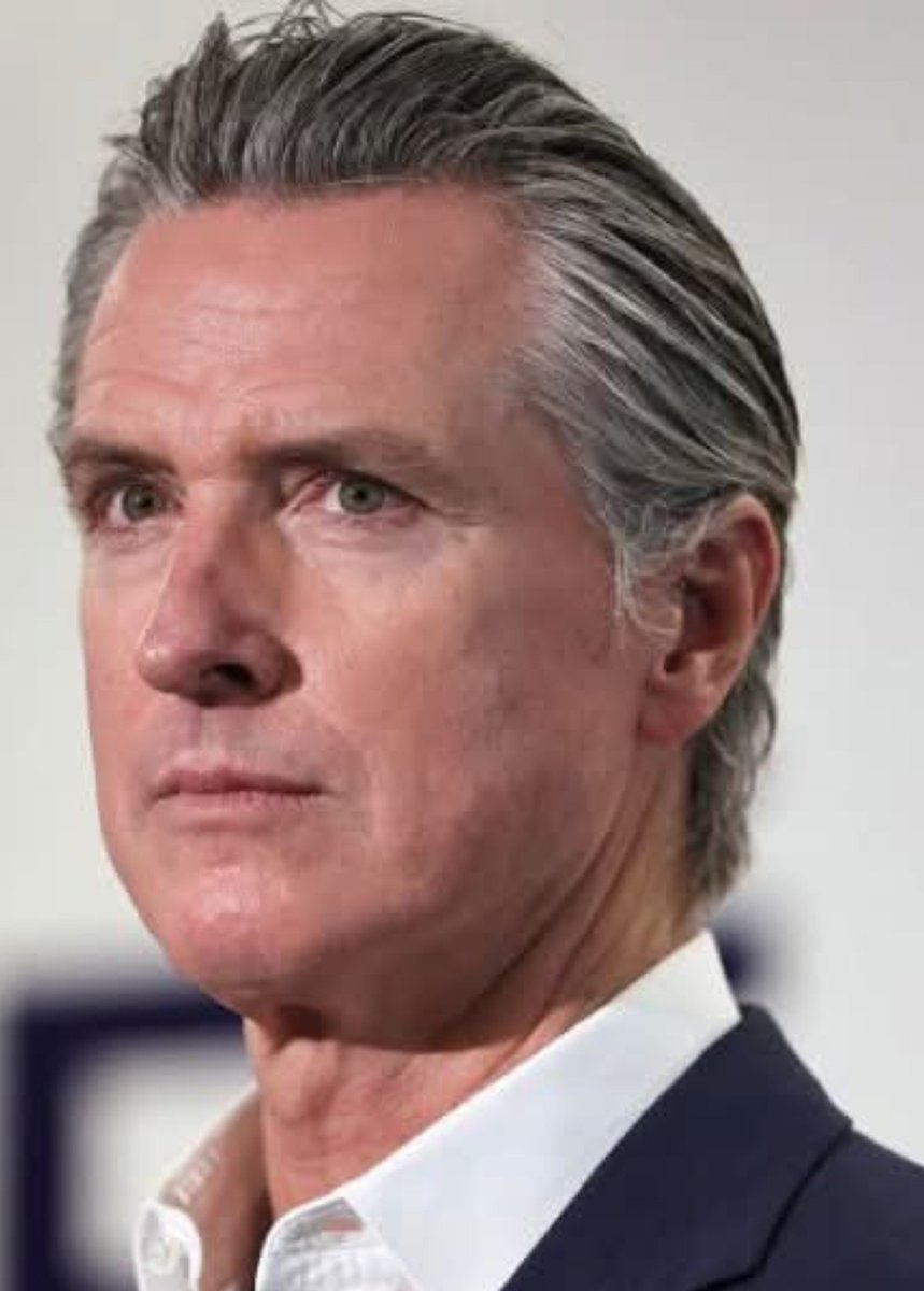 gman5180's tweet photo. Newsom has recently signed a law that will REQUIRE CA churches to conduct LGBT hate speech training for the staff members.

Of course LGBT activists praised the new law. 🙄

Isn't this contradictory? ❓❓❓ https://t.co/UuhvTIBtf9