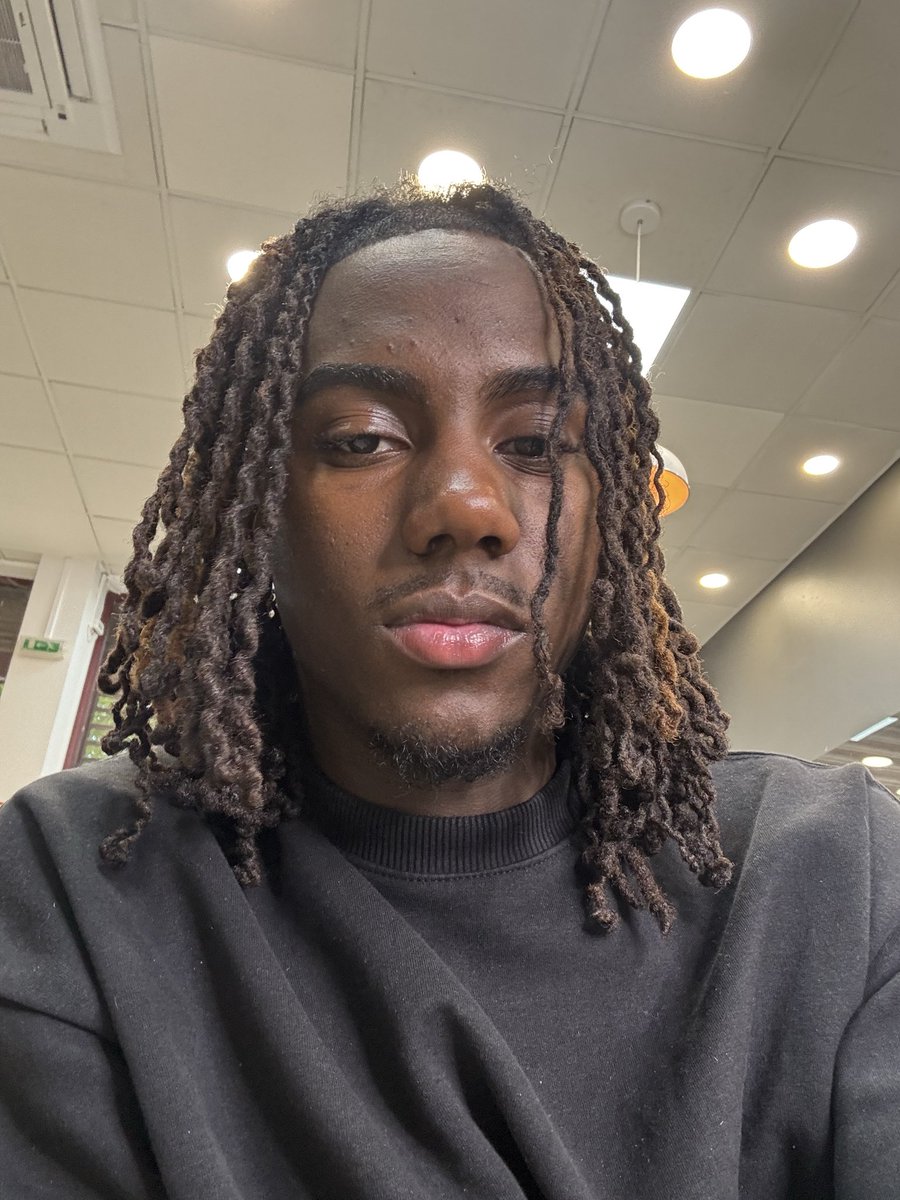 luu_4M's tweet photo. 11 de Julho
Twist-out

#locs #progresso #locjourney https://t.co/k0AsSnG977
