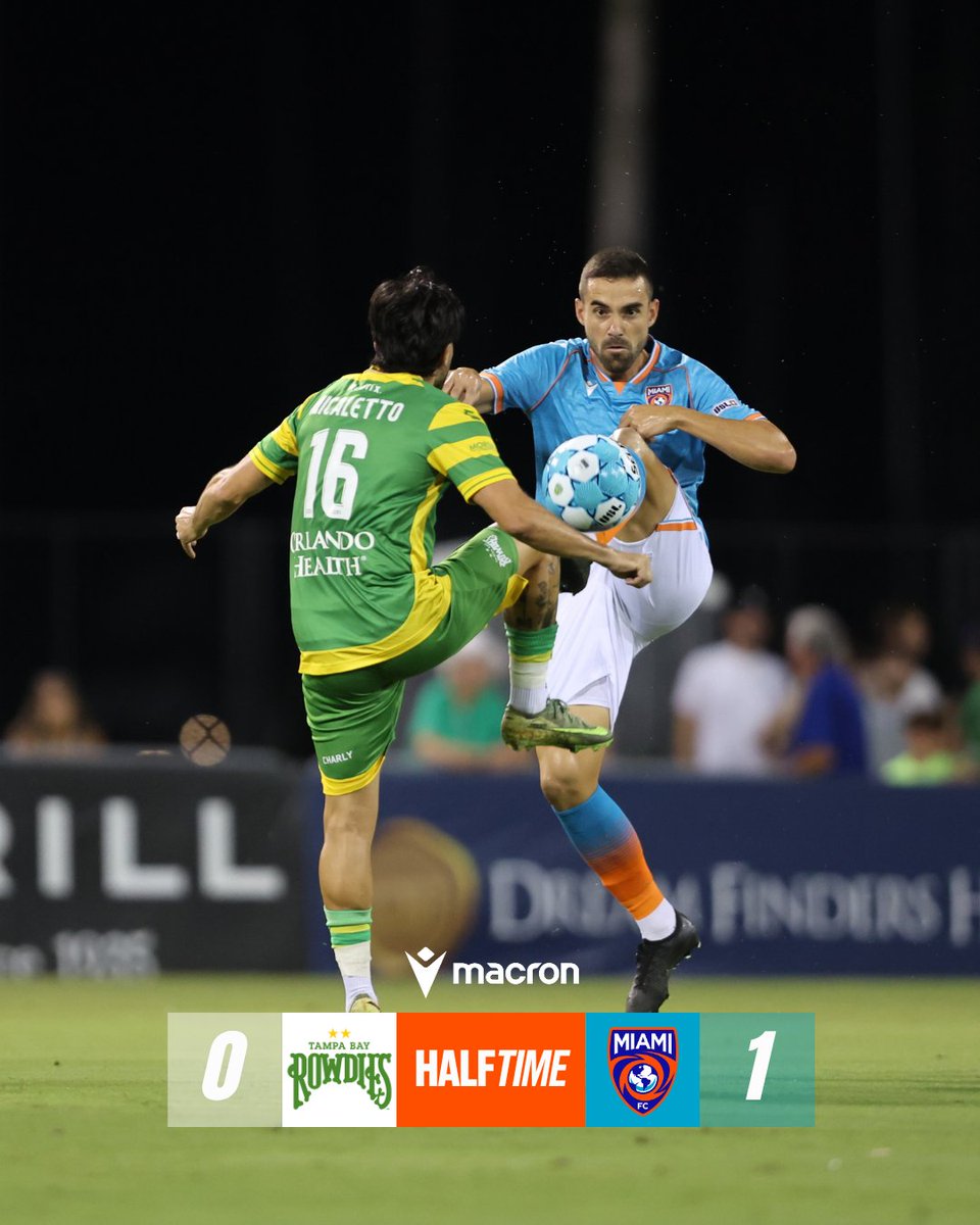 TheMiamiFC's tweet photo. HT | Battling for all three points in Tampa. ๐ช๐ฅ
#VamosMiami | #TBRvMIA 0-1 https://t.co/uzWb9VRTKI