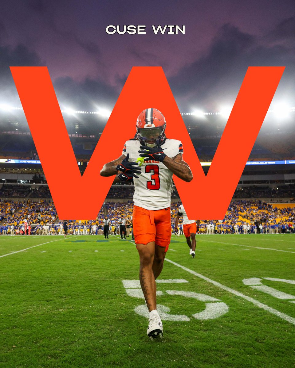CuseNILStore's tweet photo. 42-41. WHAT A FINISH. 🔥

The Orange take down UConn in a thriller. 🍊 https://t.co/ixJ2YuJmIP