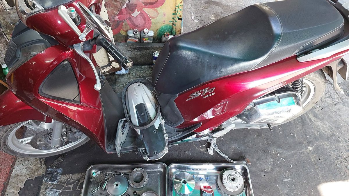 lencontaycom's tweet photo. SH 150 YẾU RUNG
LÀM NỒI CHẠY BỐC
MẠNH ÊM HẾT RUNG
BÁO GIÁ LÀM NỒI SH 150🧧🧧🧧 CHUYÊN LÀM NỒI, LÀM MÁY XE TAY GA SUZUKI HAYATE 125, IMPULSE 125,AIRBLADE 110, 125, 150, 160, LEAD 110, 125 SH 125, 150, 300, 350, PCX 125, 150, 160, NVX 125, 150, 155, NOUVO, MIO, https://t.co/e2O9WFd18Q
