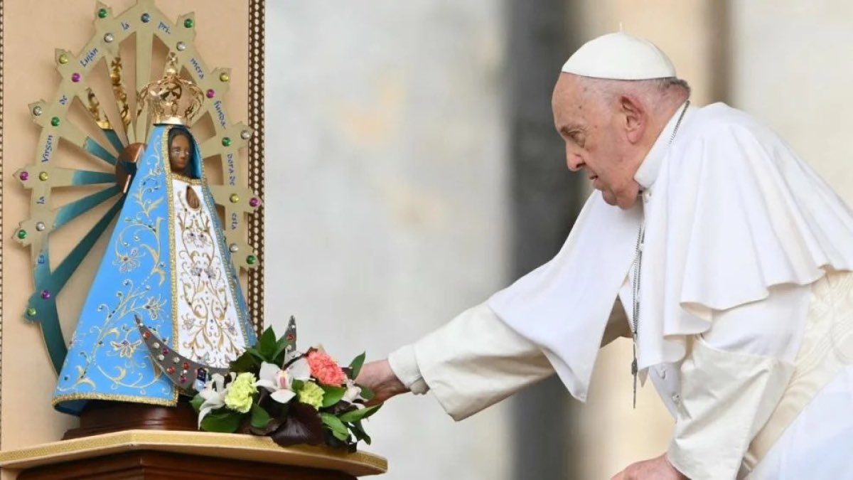 maiiaacm's tweet photo. nos merecemos bellos milagros y ocurrirán virgencita querida https://t.co/o8Zwyvcylg