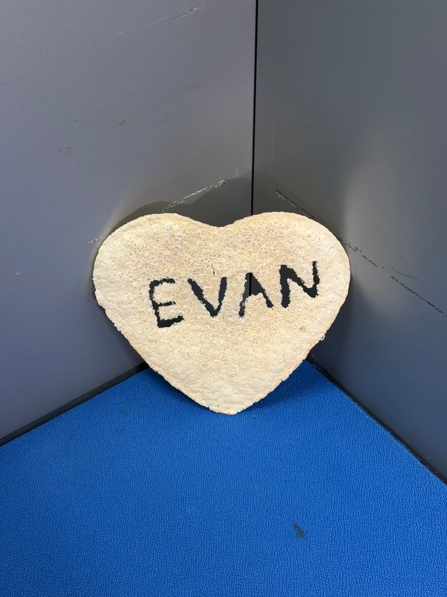 heeseungcokr's tweet photo. EVAN WEVERSE UPDATE

EV❤️AN

#EVAN #HEESEUNG #에반 #희승 https://t.co/KmNC5UHaOq