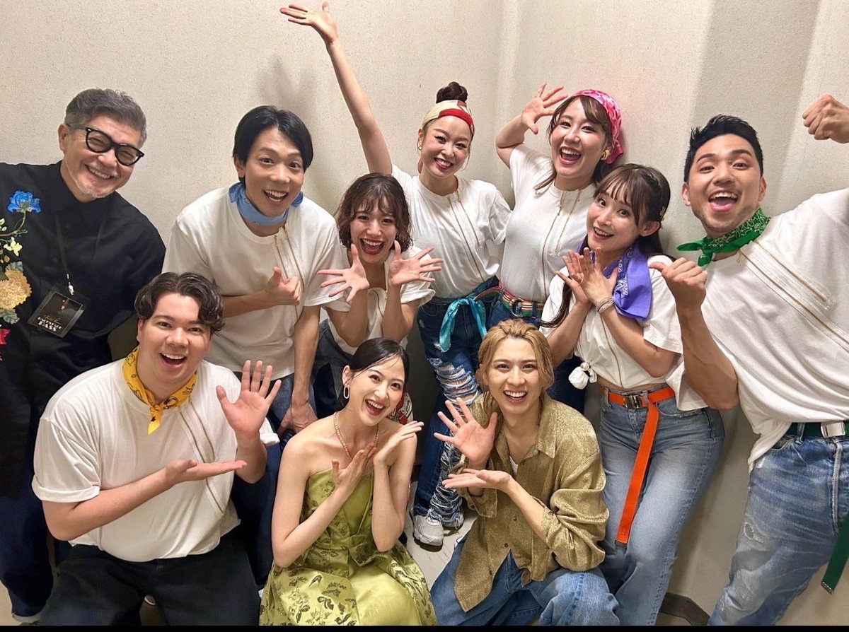 KenyaOsumi1's tweet photo. #岡宮来夢ファーストコンサート
「The Fanfare」
日生劇場初日が開きました🎊
沢山の歓声、拍手、有難うございました👍
ゲストの健ちゃん、まどかさんに
歌、トークで盛り立てて頂き感謝です🙏
今日は、昼14時から、
皆さんに素敵なファンファーレが鳴り響きますように😋😋😋

#岡宮来夢
#浦井健治
#星風まどか