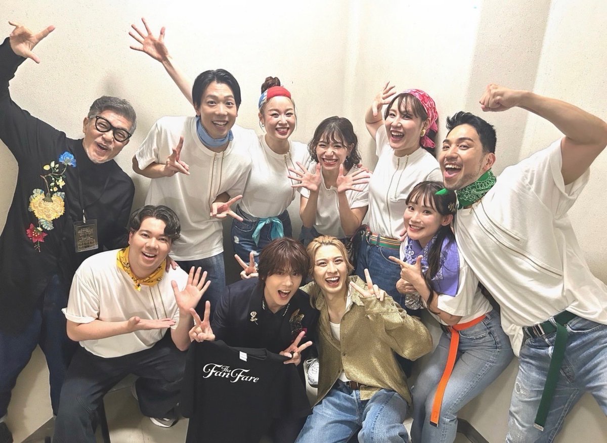 KenyaOsumi1's tweet photo. #岡宮来夢ファーストコンサート
「The Fanfare」
日生劇場初日が開きました🎊
沢山の歓声、拍手、有難うございました👍
ゲストの健ちゃん、まどかさんに
歌、トークで盛り立てて頂き感謝です🙏
今日は、昼14時から、
皆さんに素敵なファンファーレが鳴り響きますように😋😋😋

#岡宮来夢
#浦井健治
#星風まどか