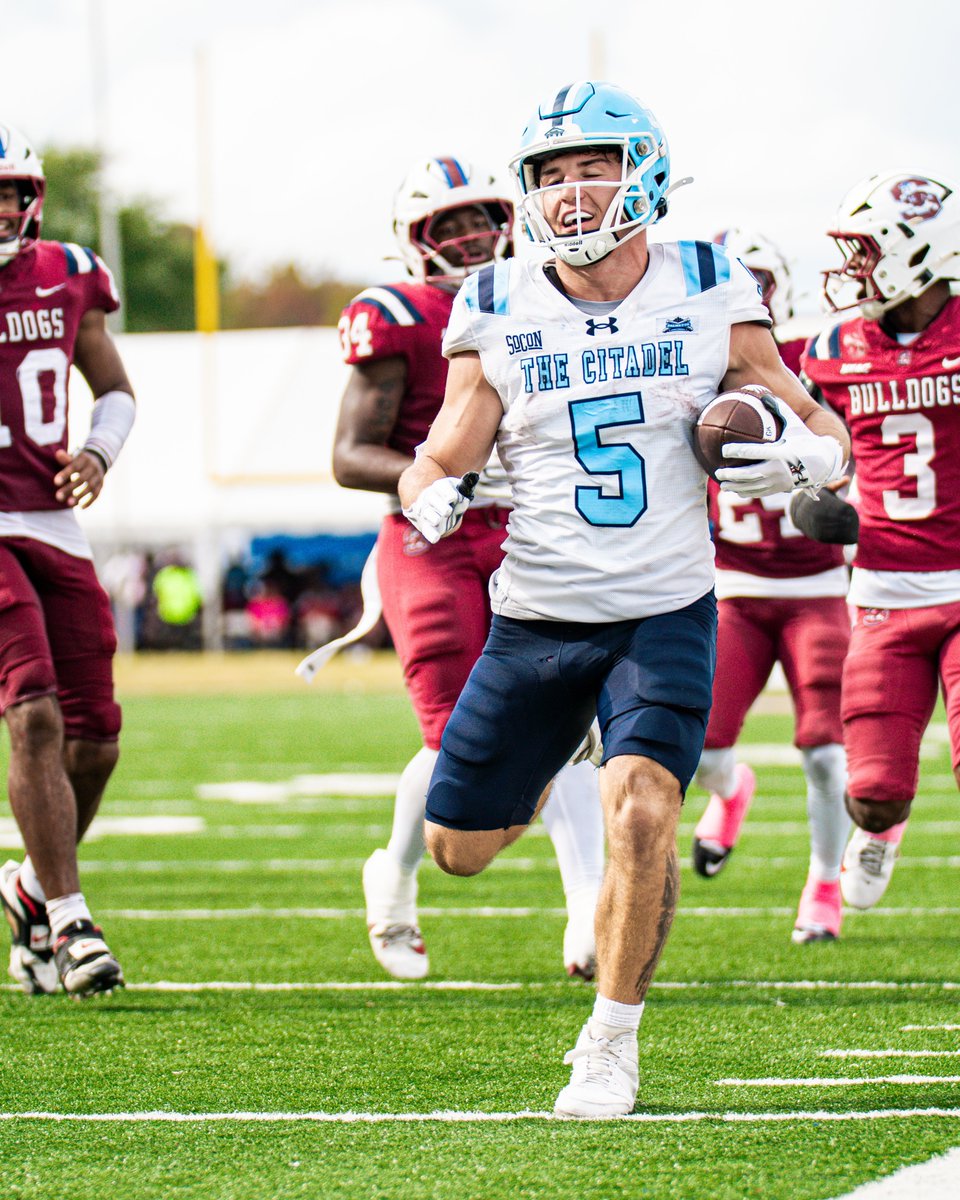 NCAAFNation247's tweet photo. Week 5 Performance

RB Gavin Garcia - Citadel

• 167 Rushing yards 2 TDs
• 9.3 ypc
• 1 rec 8 yards 1 TD https://t.co/vNL2MnD9Eo