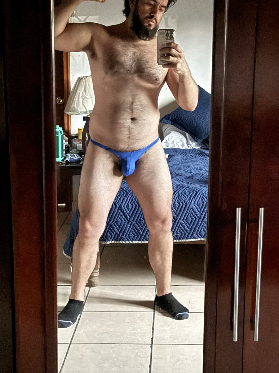 memosedz's tweet photo. Rico sábado con un buen de calor 🥵
A ver sáquense su desta🔥 https://t.co/RifGS6ryR8