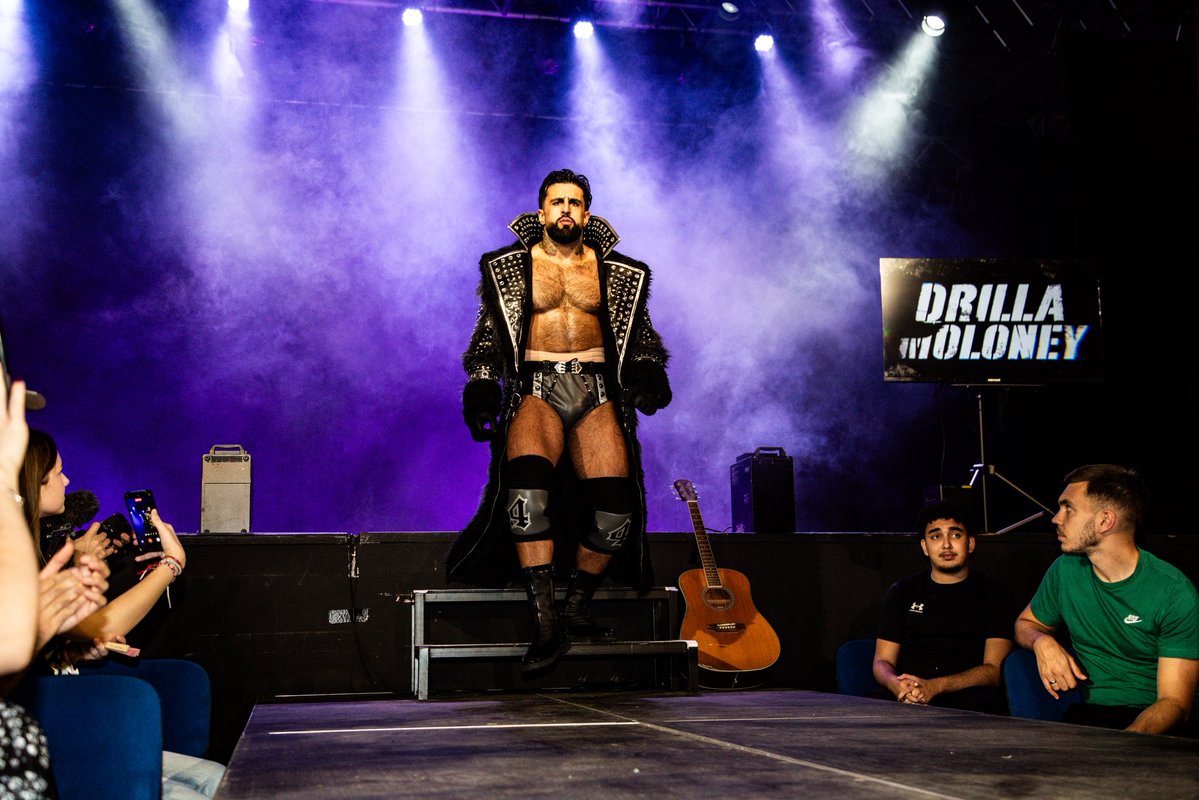 AinoaAVergara's tweet photo. 📸 Drilla MOLONEY at @khao_wrestling https://t.co/JzJyvhnlL3