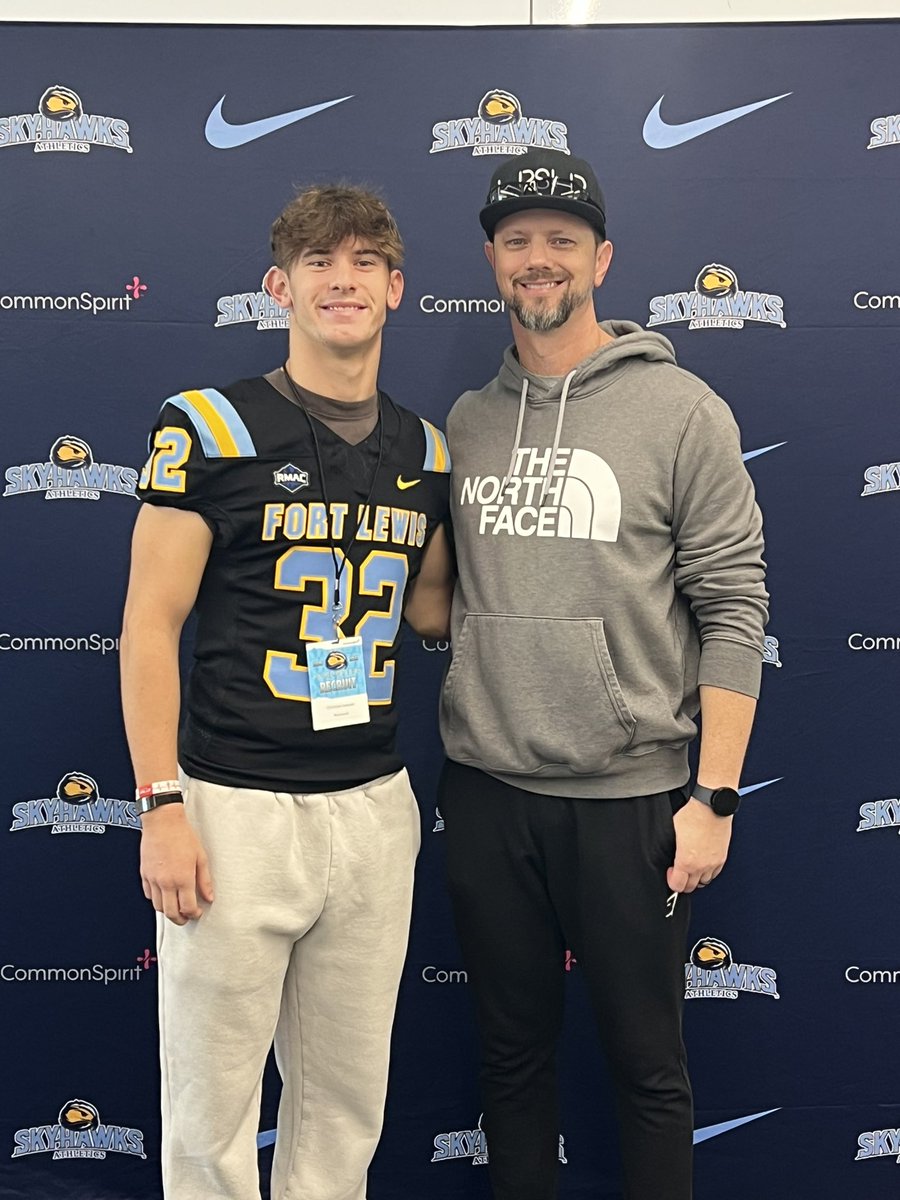 cjlawyer2027's tweet photo. I would love to thank @Coach_SBrown , @coachjmacarthur, @FLCCoach_Cox, and @FLCFootball for inviting me to come out and experience a game day!! Also love to see my boy @rickert_brent.
#AGTG #SWARM #JFND #NTNP
@rockwalljfndfb @KoachV @CoachBrooks22 @coachfrantz @CoachSoderquist https://t.co/EP3DBNG2Fg