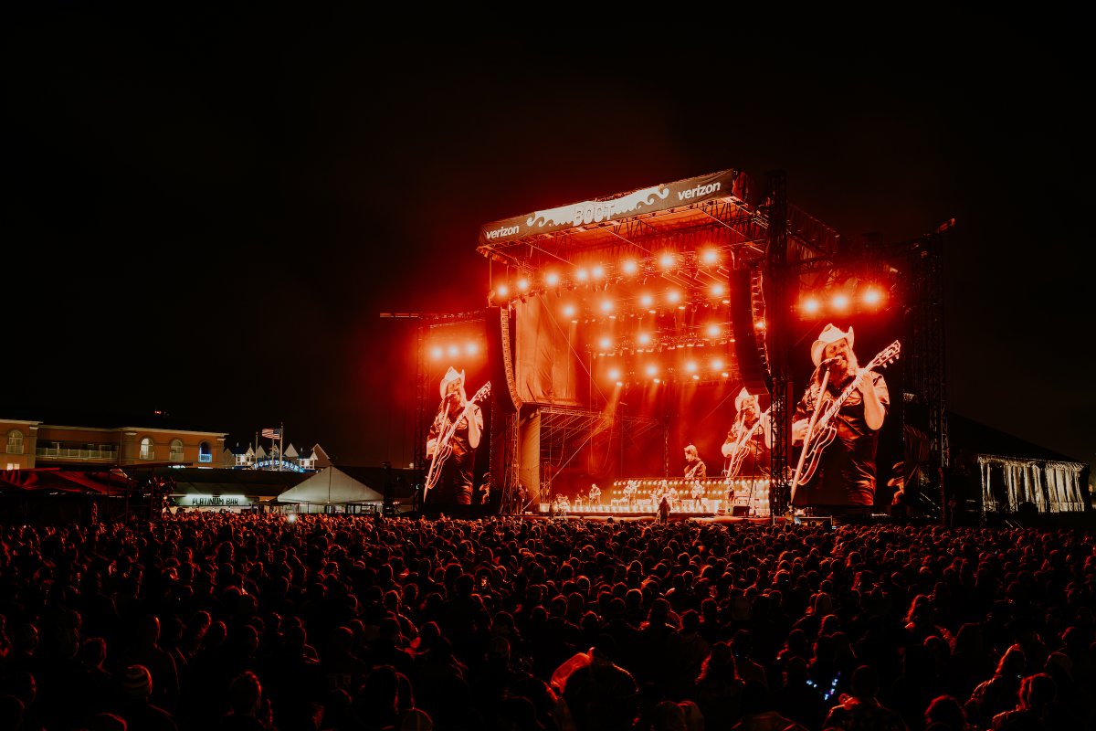 ctrycallingfest tweet picture