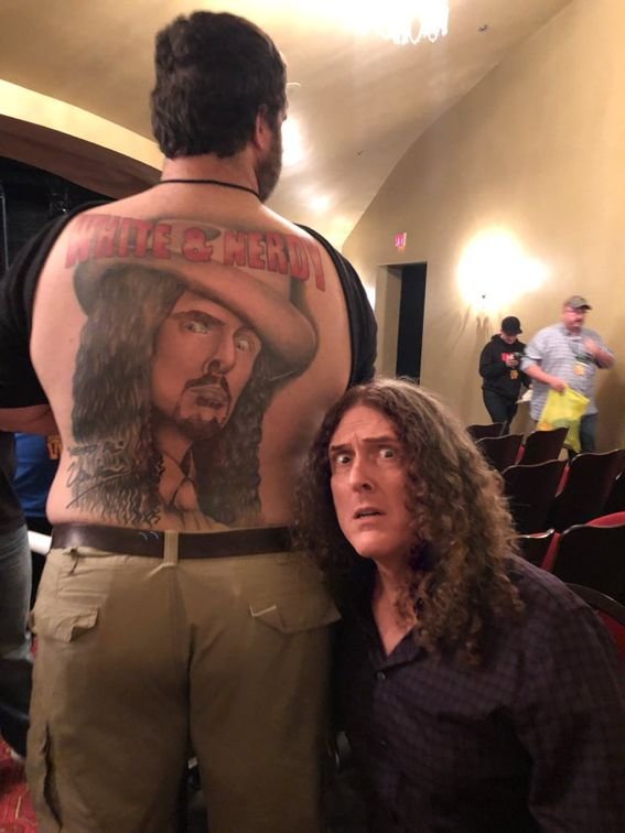 WeirdAYankedrj's tweet photo. Bro said: ‘I’m not wearing a shirt, I’m wearing HISTORY.’ 😂😂”
“Me trying to understand how this picture went from normal to WWE real quick. 😭😂” https://t.co/yPlDY39c5u