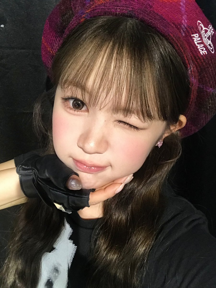 on1yeon0ff's tweet photo. 예오나 진짜ㅜㅜ 넘 입흐다

#하츠투하츠 #예온 https://t.co/jF7GlAFKAJ