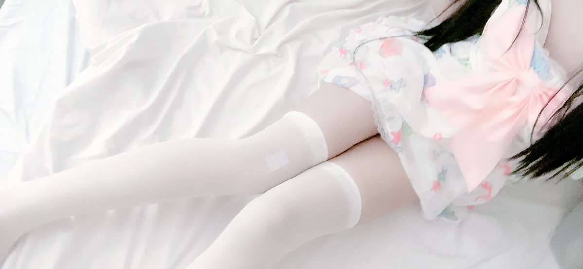 Kokkurircid's tweet photo. 男生这样穿好看吗
#femboy #ts #男娘 https://t.co/IFm0qj47u8