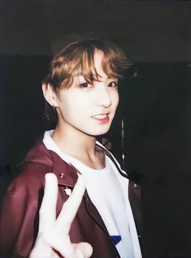 kiyuvvo's tweet photo. taekook mini au

—
ketika sky memaksakan perasaannya dan wira yang tetap teguh pada pendiriannya. https://t.co/6RR49o9qkf