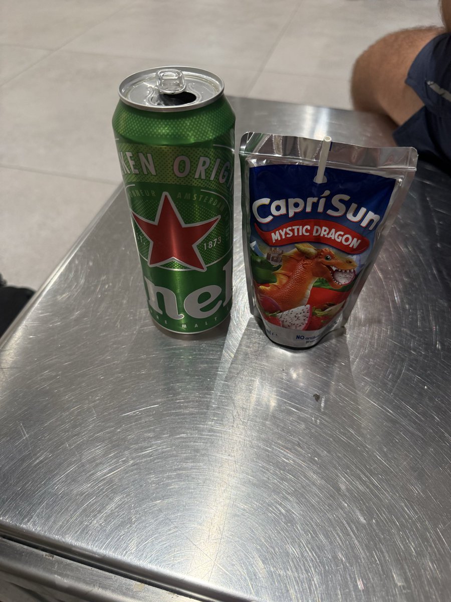 BakeMaye's tweet photo. hangover never stood a chance #getfucked https://t.co/fsfQ8vWlpG