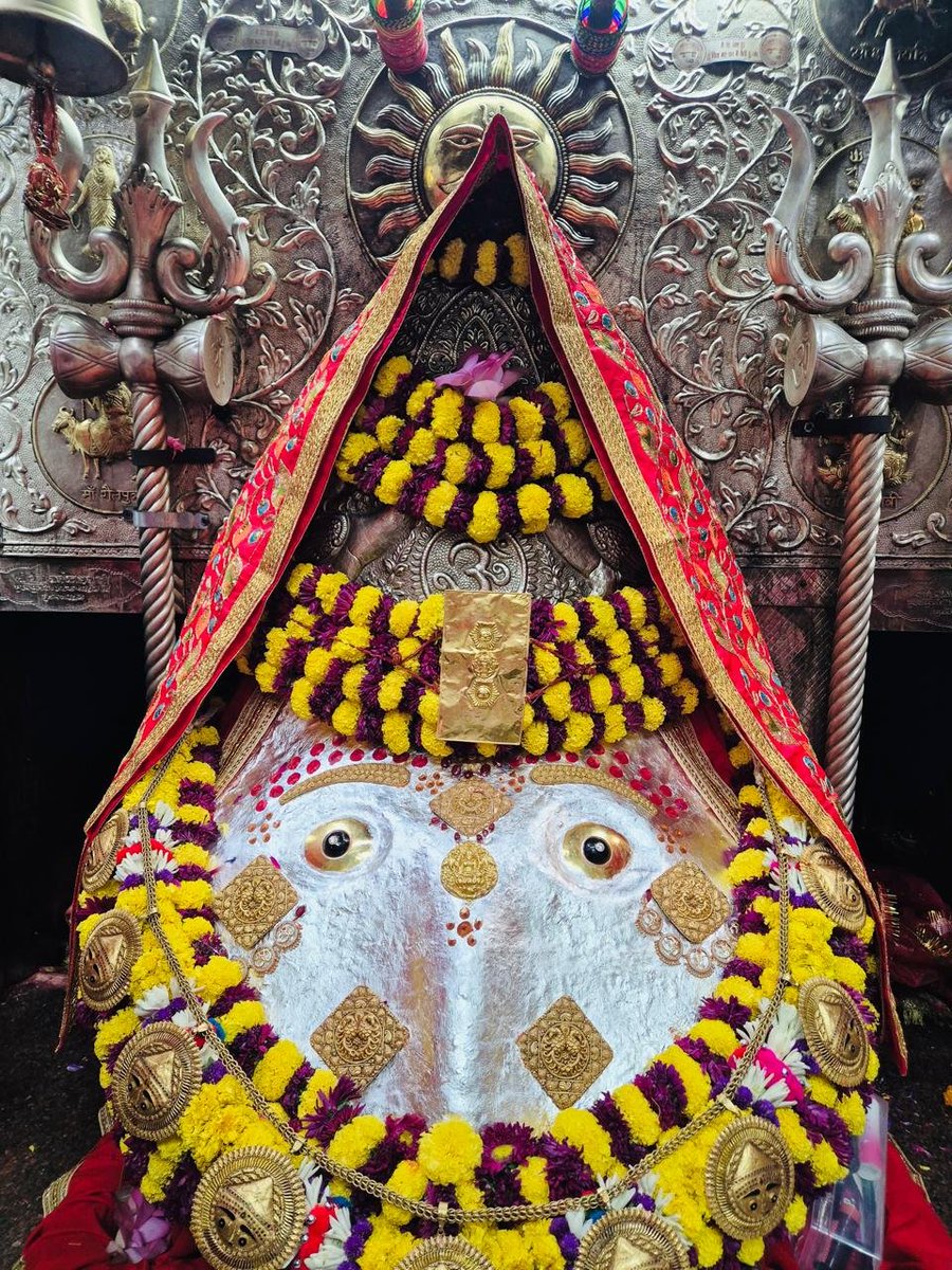 shrikalkamaa's tweet photo. #Jai_Maa_ShriKalkaJi 🙏🏻🌸 #Temple #GoodMorning Daily Aarti 🙏🌹जय माँ श्री_कालका_जी🌹की मंदिर सुप्रभात आरती दर्शन २०८३_विक्रम_सम्वत् #आश्विन #कृष्णपक्ष #नवमी #04Oct2026 #रविवार #Sunday #shrikalkajimandir.org https://t.co/DiaEeRJPOB https://t.co/lVzWDHArRx