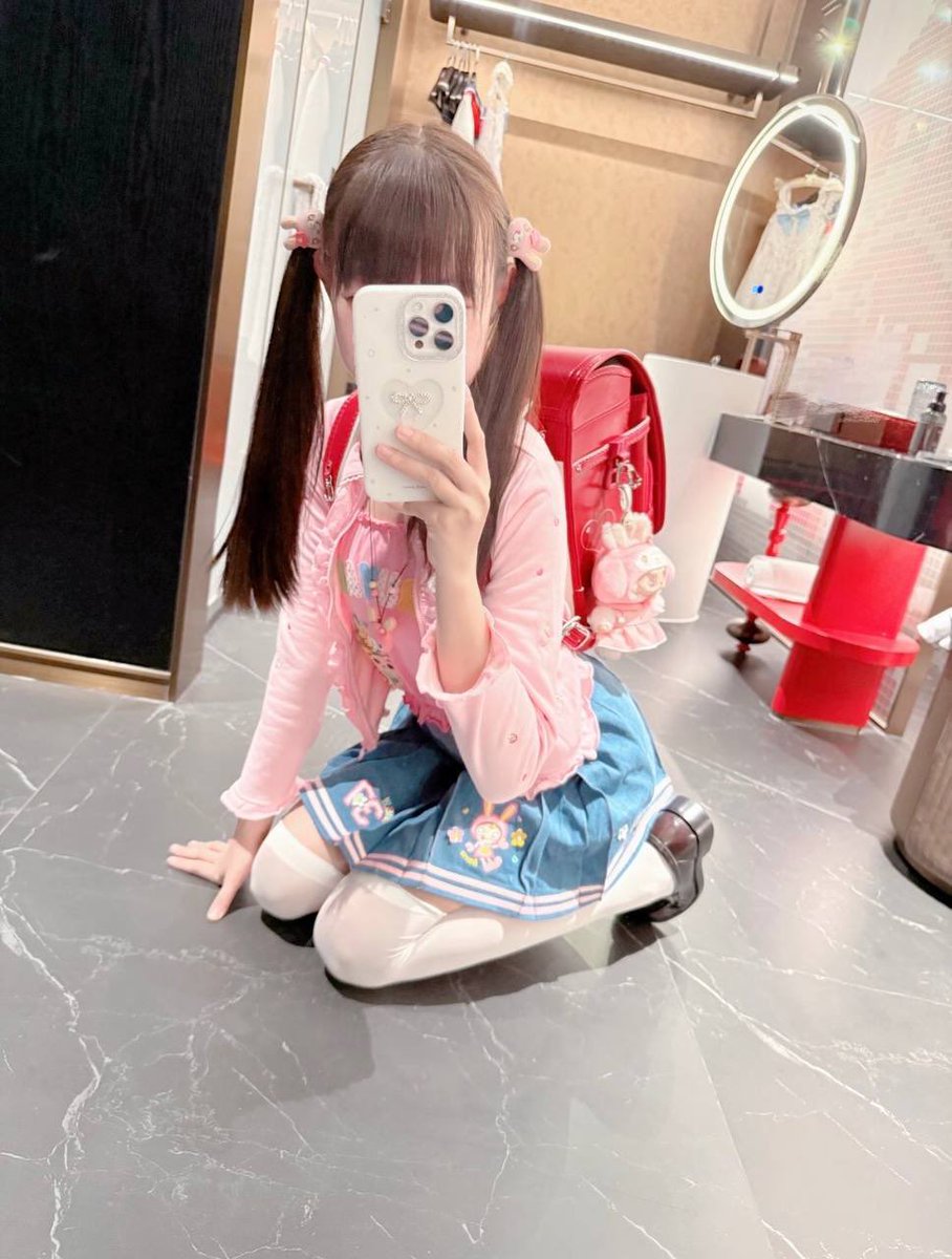 alexandra57ep3's tweet photo. 开始长点毛毛了！！！不过很干净！！

刚拍了点照！有人锐评我10岁的福吗？

是粉哒！！！看完不许乱说噢

流言111  直接发… https://t.co/jzq7y2J3BS