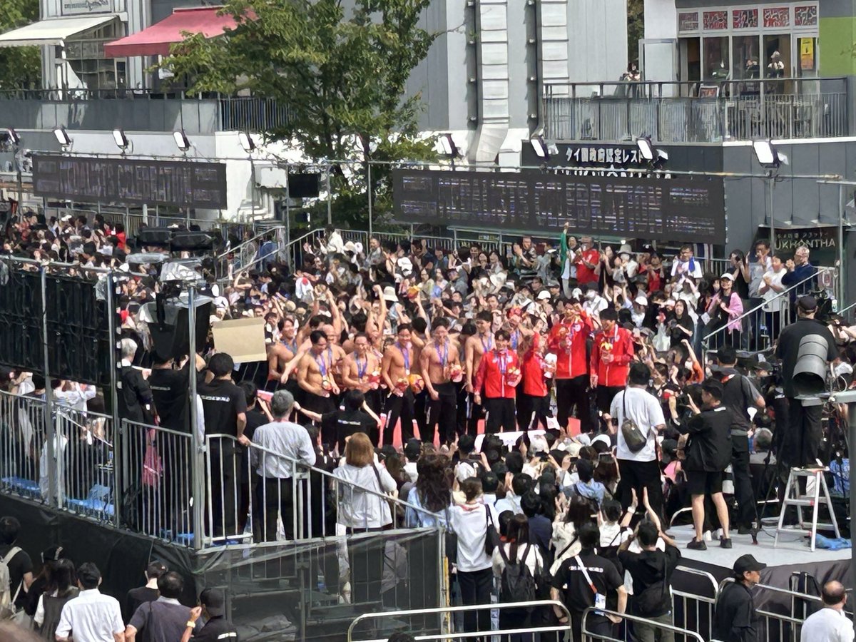 NUMATSUKI's tweet photo. 水町&amp;黒澤間に合ったけど、水球のムキムキに全部持っていかれたー🤣 https://t.co/JXCcqw5kUr